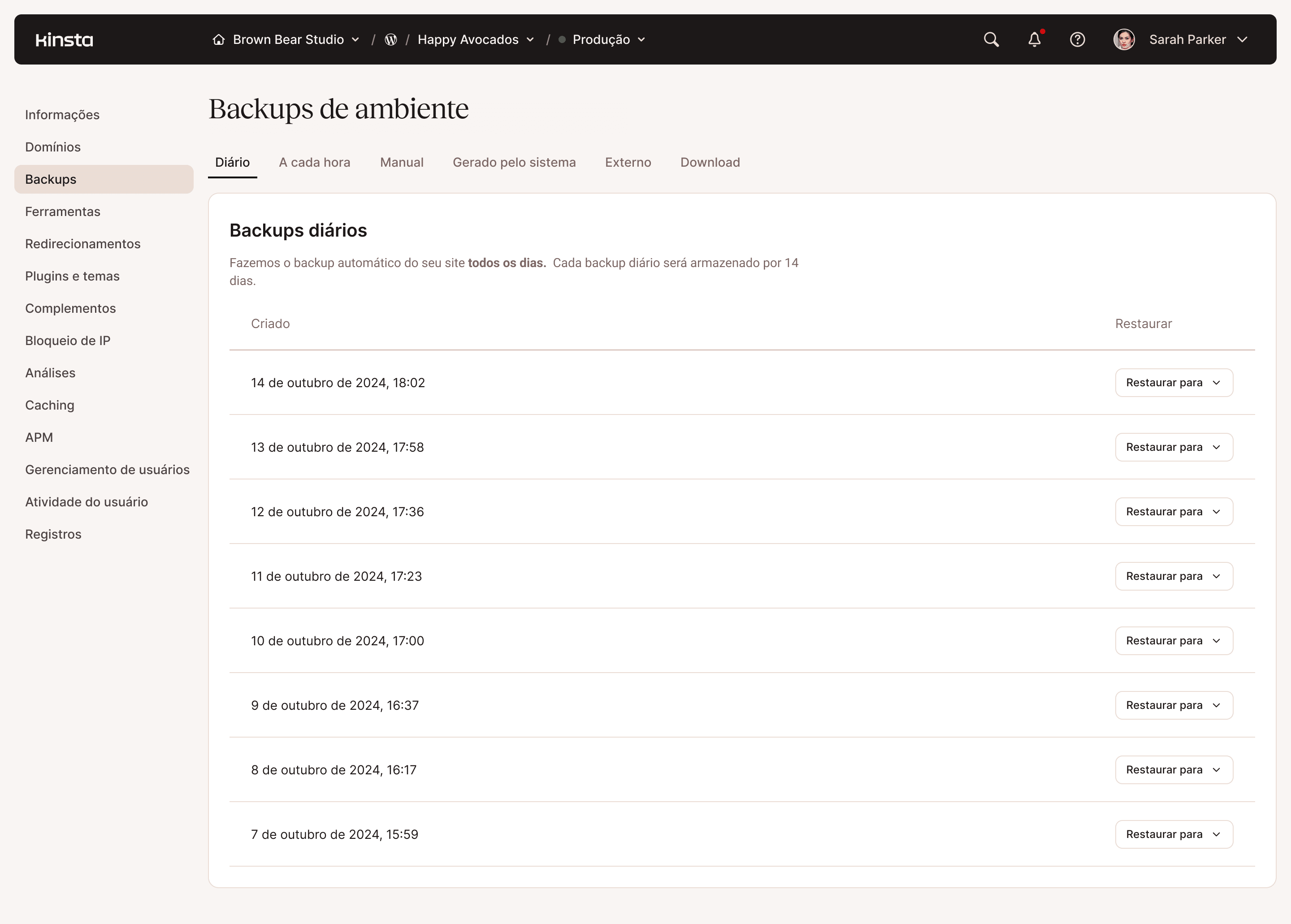 Painel de configuração de backups de ambientes de hospedagem web